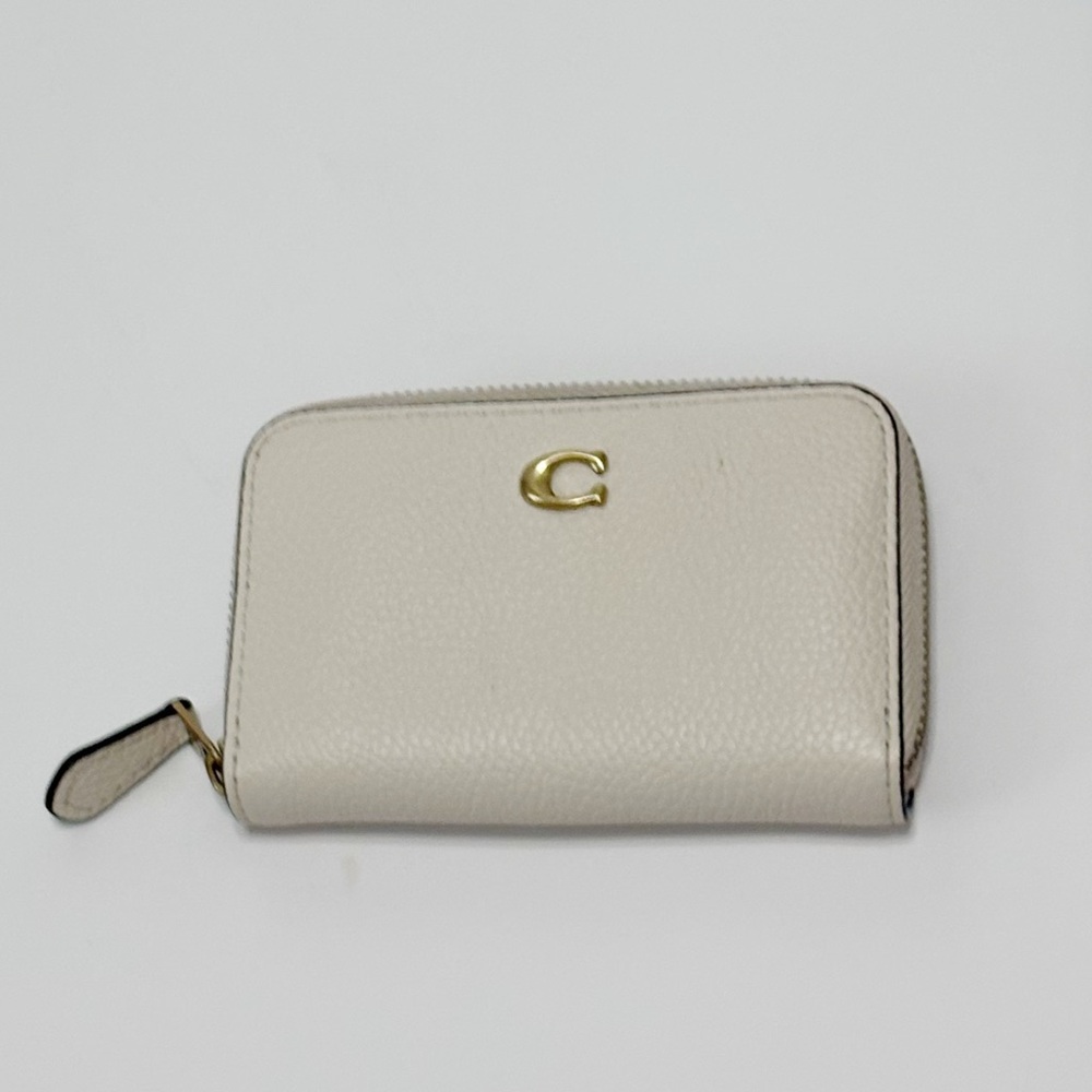 Coach Cream Leather Zip Wallet